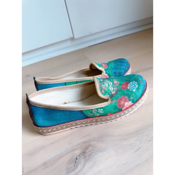 Floral Canvas Espadrilles - Blue and Green - Picture 8 of 8